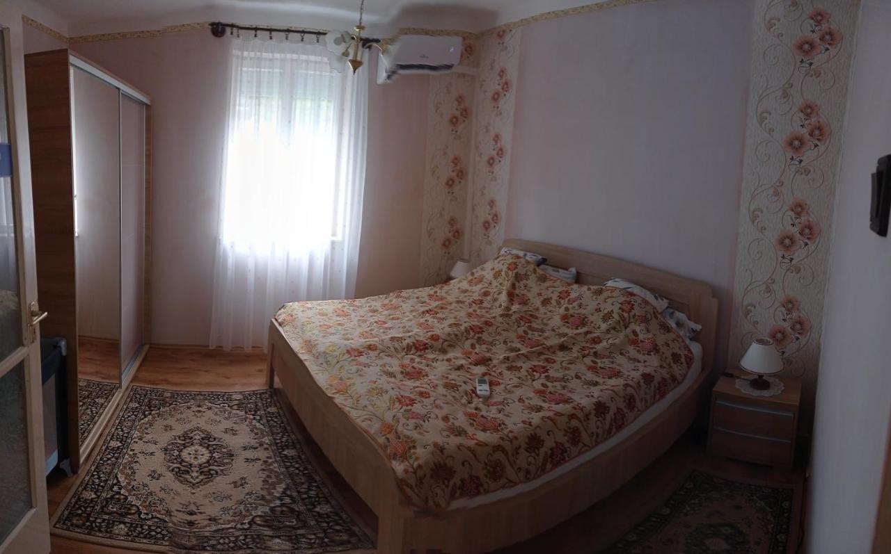 Kaman Nyaralo Appartement Badacsonytomaj Buitenkant foto