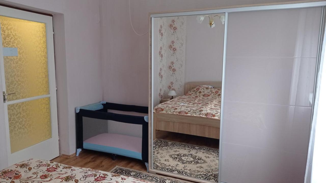 Kaman Nyaralo Appartement Badacsonytomaj Buitenkant foto
